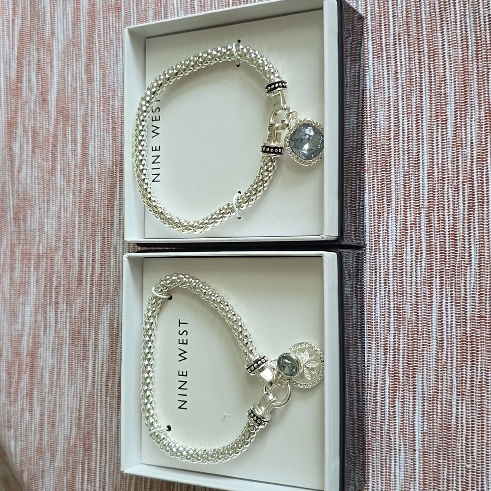 NINE WEST BRAND WOMEN'S FASHION JEWELRY BUNDLE OF 2 STRETCH BRACELETS